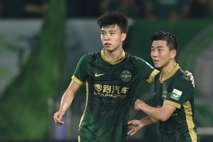 星空体育官方入口-国内经纪人谈留洋：必须找一个能踢上球的俱乐部，不管是什么级别