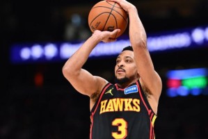 王牌阵容所向披靡 麦科勒姆重塑老鹰决胜时刻