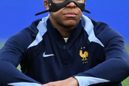 星空体育官方入口-姆总不在，格列兹曼带着法国前锋们表演花式浪射