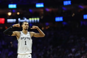 星空体育官网-火箭输掘金，输马刺，申京阿门他们和马刺新星差在哪里？|谢泼德|凯文·杜兰特|便秘|卡斯尔|持球_新浪新闻